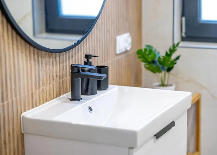 Wilcza Stodola * Wilcze (Greater Poland)